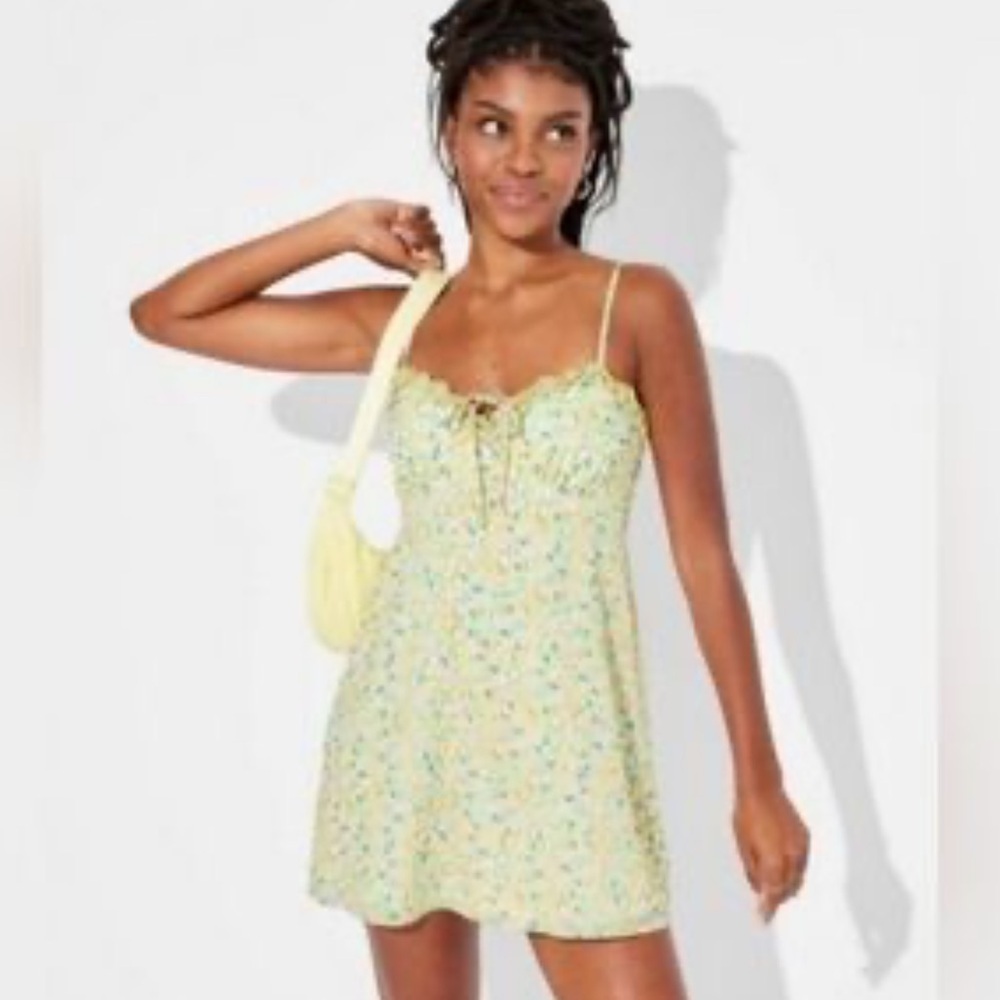 Women's Ruffle Trim Slip Mini Babydoll
Dress - Wild Fable™ Floral new